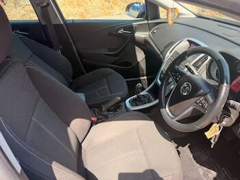 Used Vauxhall Astra 2014 for sale - 79688324: Photo
