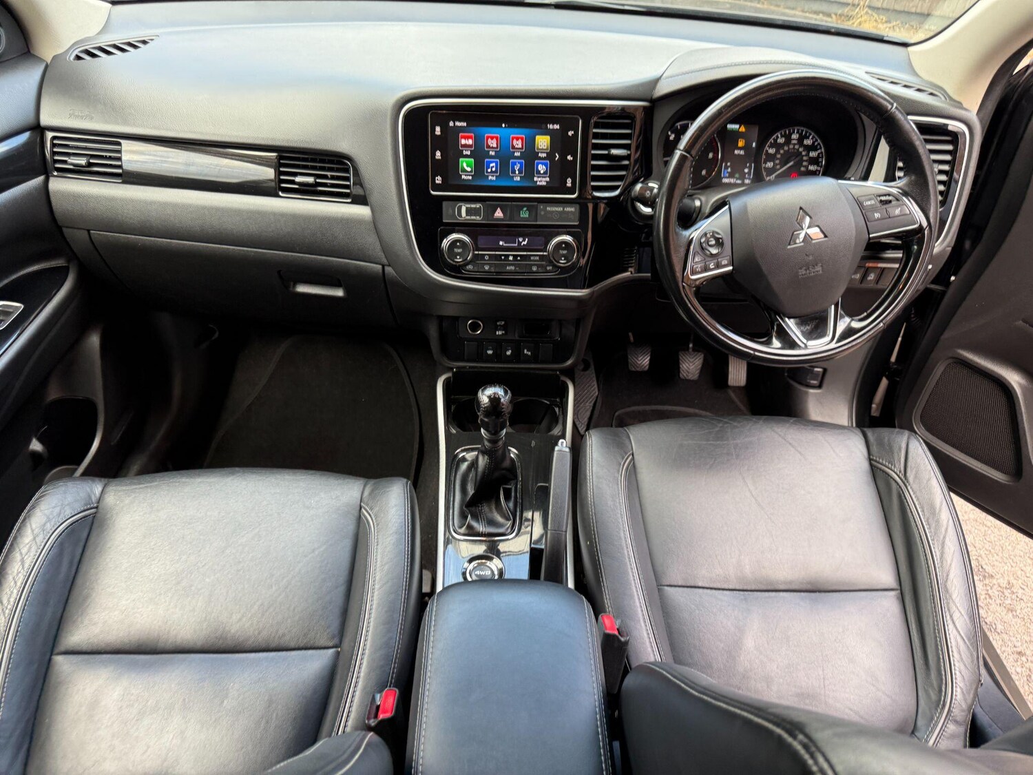 Used Mitsubishi Outlander 2018 for sale - 76151531: Photo 43