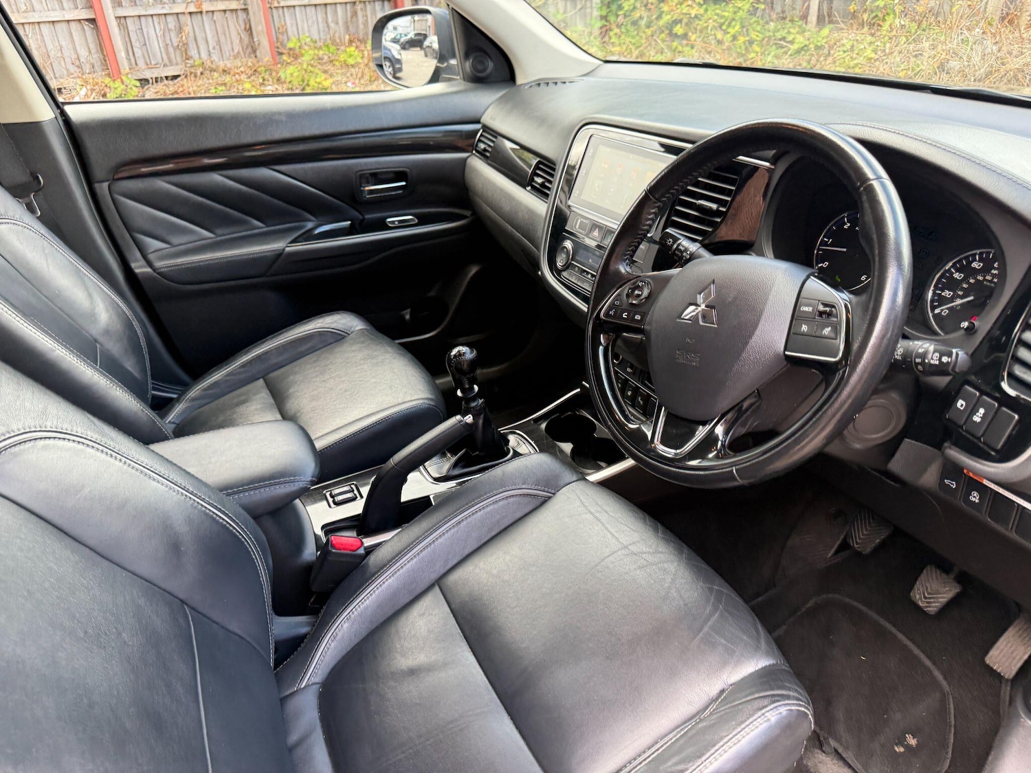 Used Mitsubishi Outlander 2018 for sale - 76151531: Photo 46