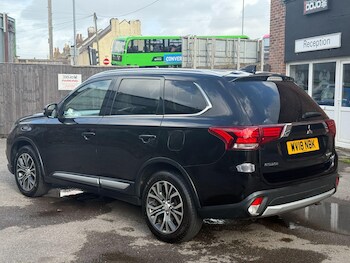 Used Mitsubishi Outlander 2018 for sale - 76151531: Photo 4