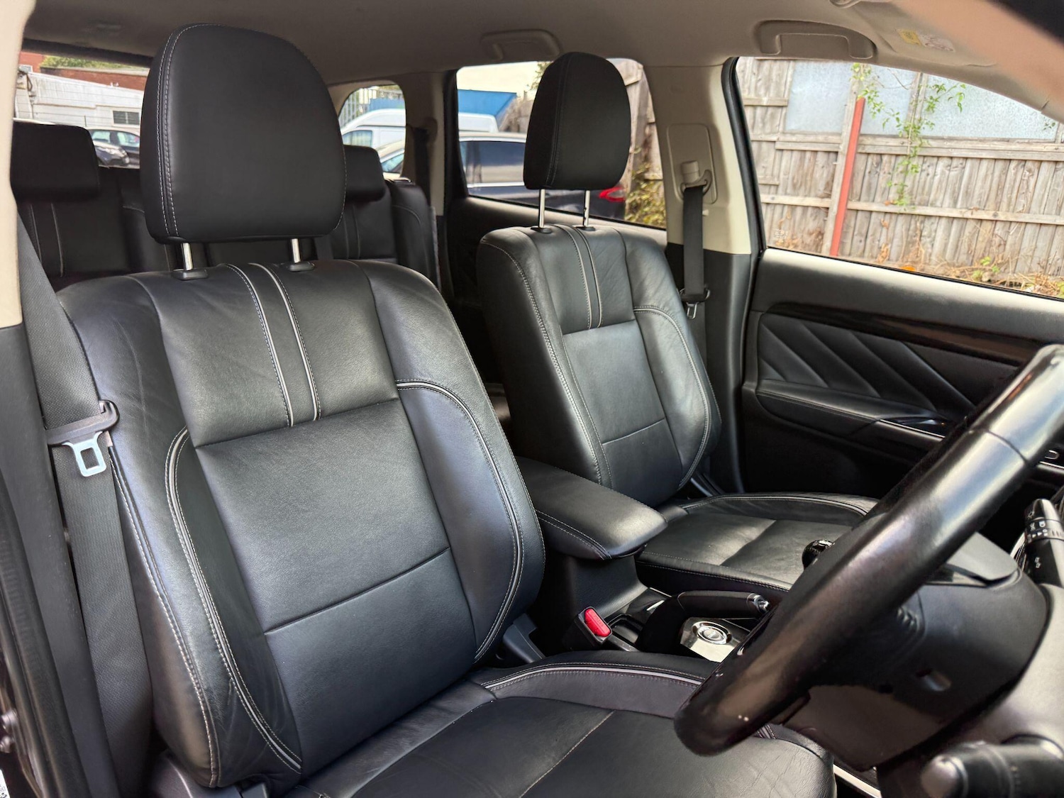 Used Mitsubishi Outlander 2018 for sale - 76151531: Photo 53