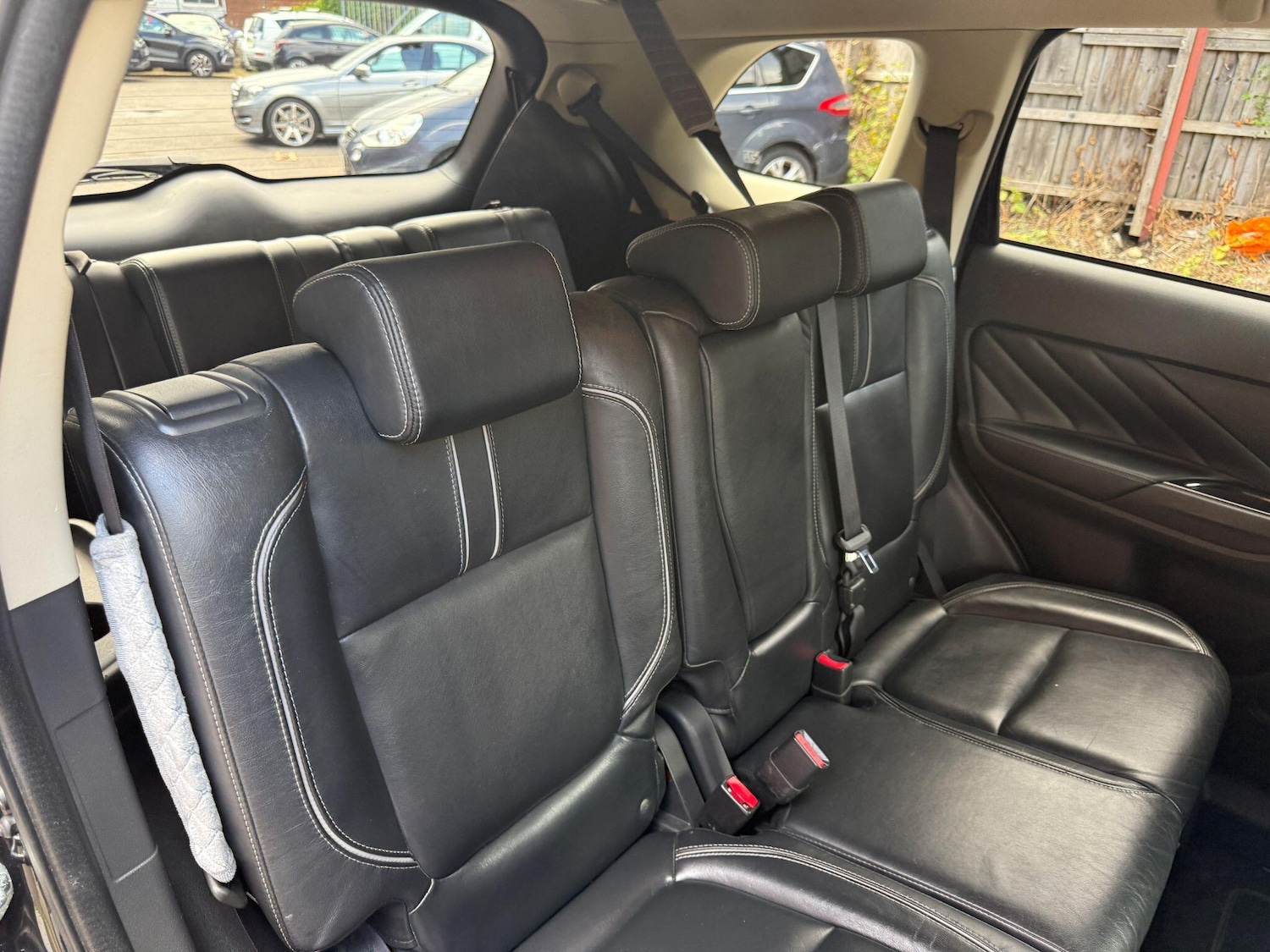 Used Mitsubishi Outlander 2018 for sale - 76151531: Photo 54