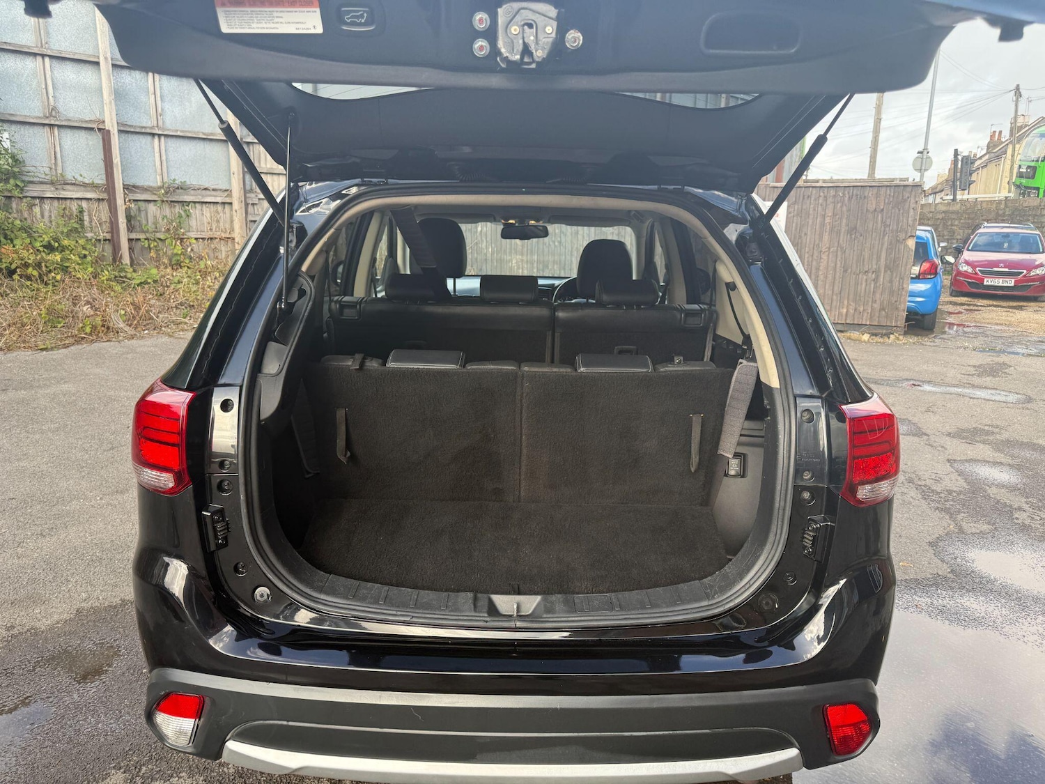 Used Mitsubishi Outlander 2018 for sale - 76151531: Photo 64