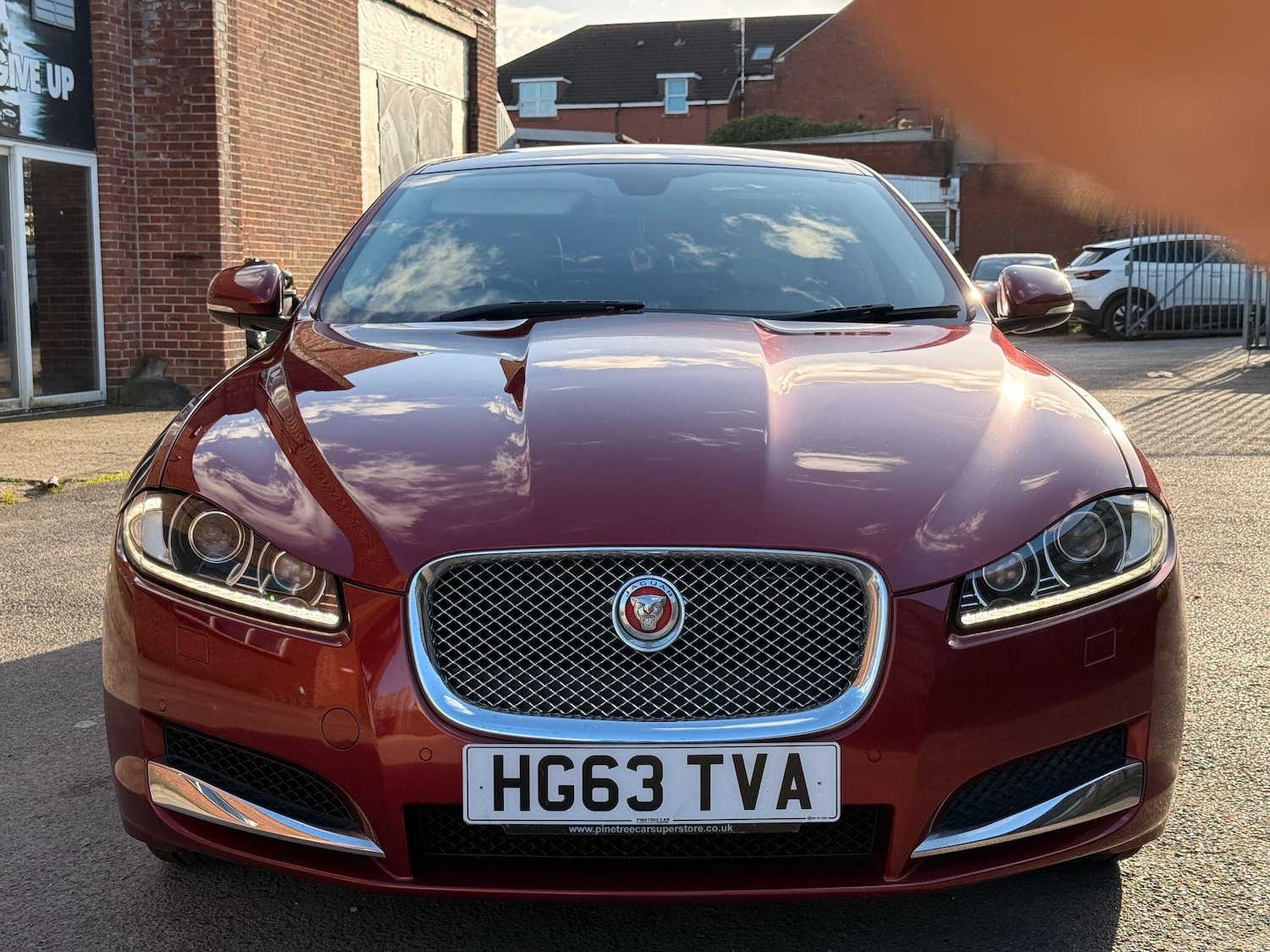 Used Jaguar XF for sale - 78057716: Photo 2