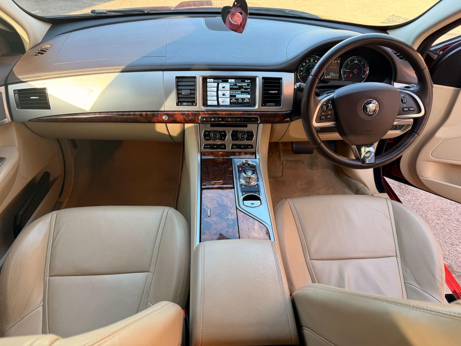 Used Jaguar XF for sale - 78057716: Photo 3