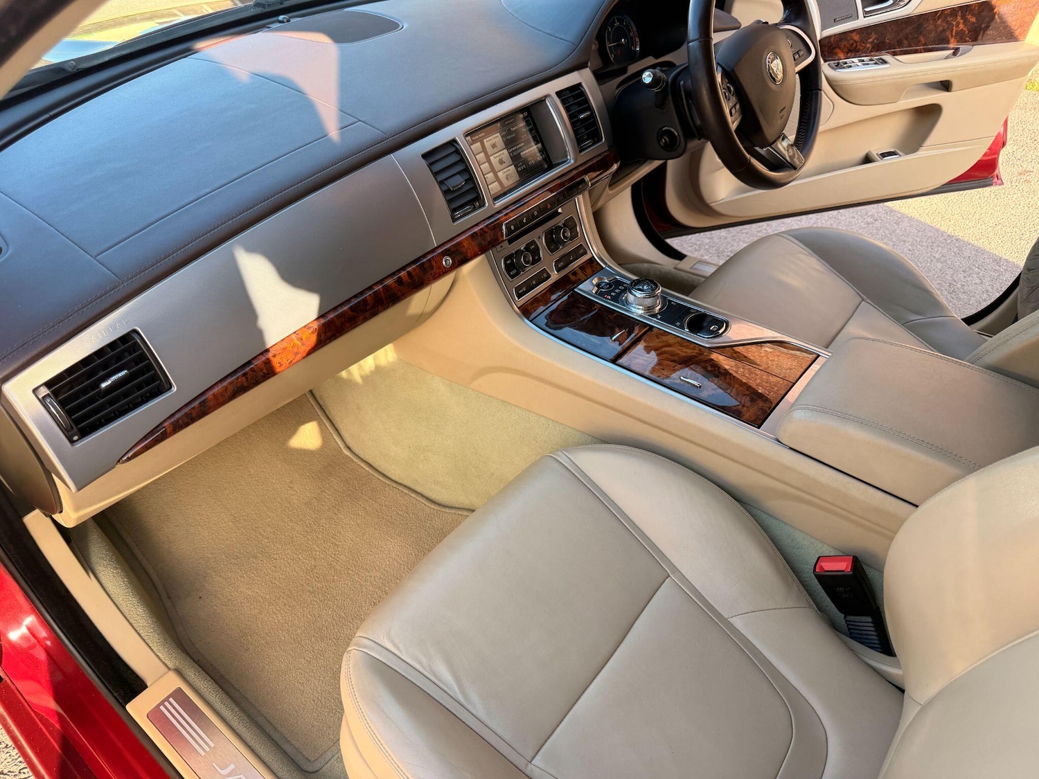 Used Jaguar XF for sale - 78057716: Photo 68