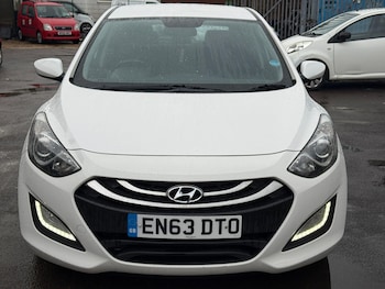 Used Hyundai i30 2014 for sale - 77456193: Photo