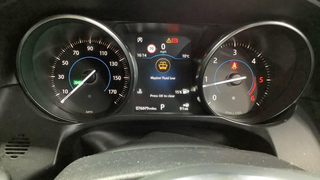 Used Jaguar XF 2018 for sale - 76850327: Photo 4