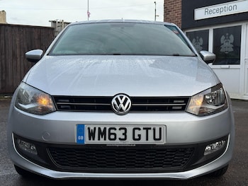 Used Volkswagen Polo 2014 for sale - 76926956: Photo