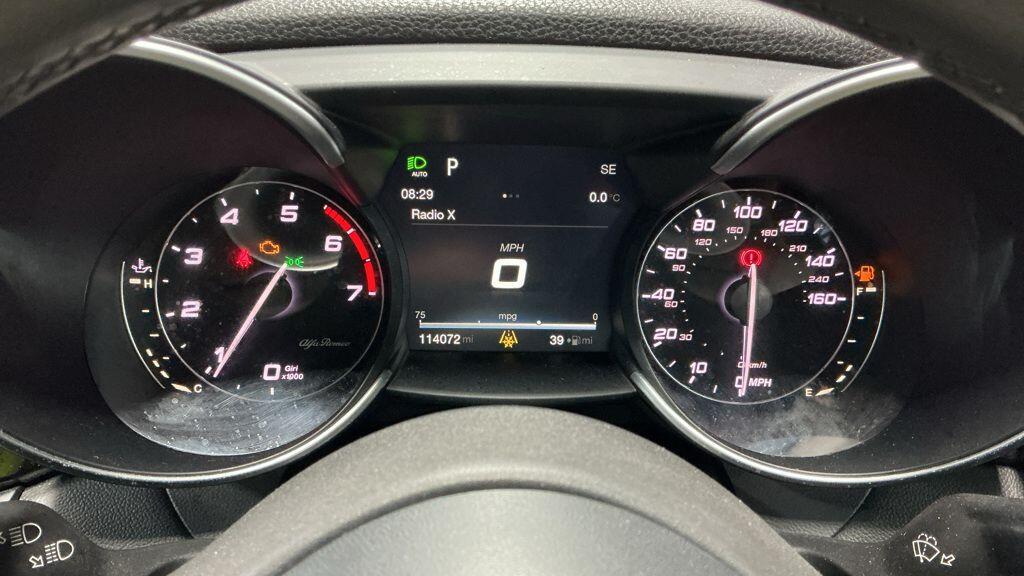 Used Alfa Romeo Giulia 2017 for sale - 77155537: Photo 4