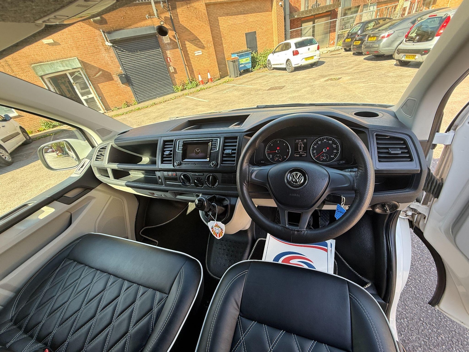 Used Volkswagen Transporter 2017 for sale - 78157198: Photo 57