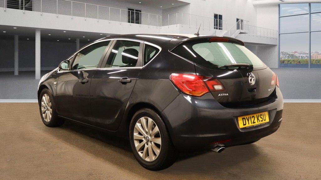 Used Vauxhall Astra 2012 for sale - 77331697: Photo 5