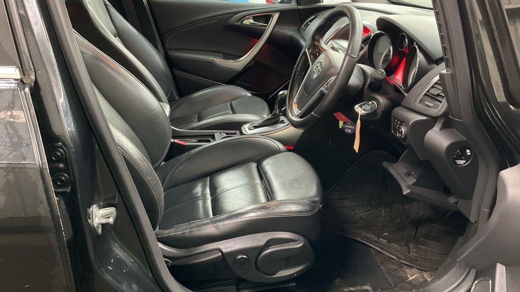 Used Vauxhall Astra 2012 for sale - 77331697: Photo 7