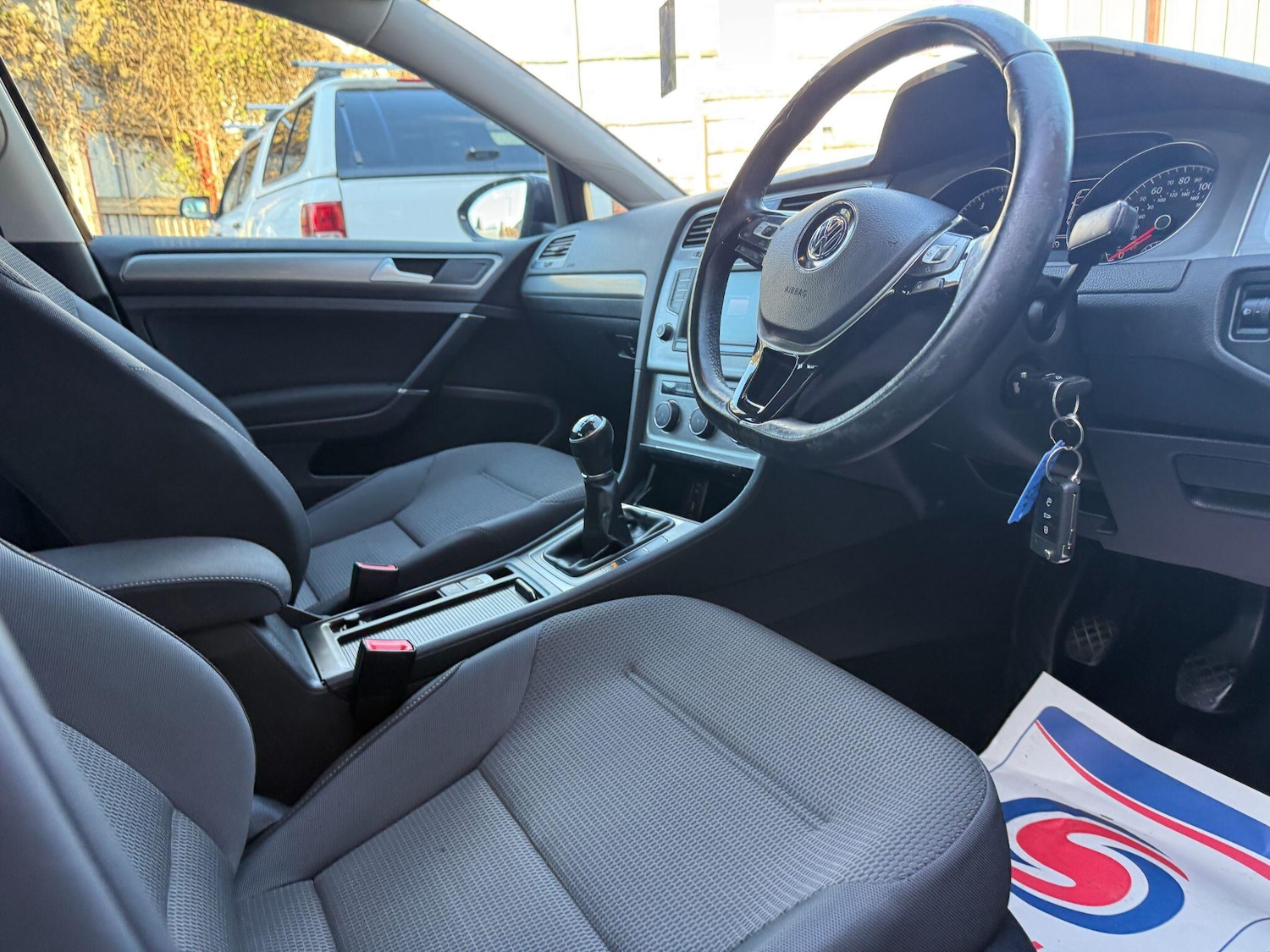 Used Volkswagen Golf 2016 for sale - 76527726: Photo 40