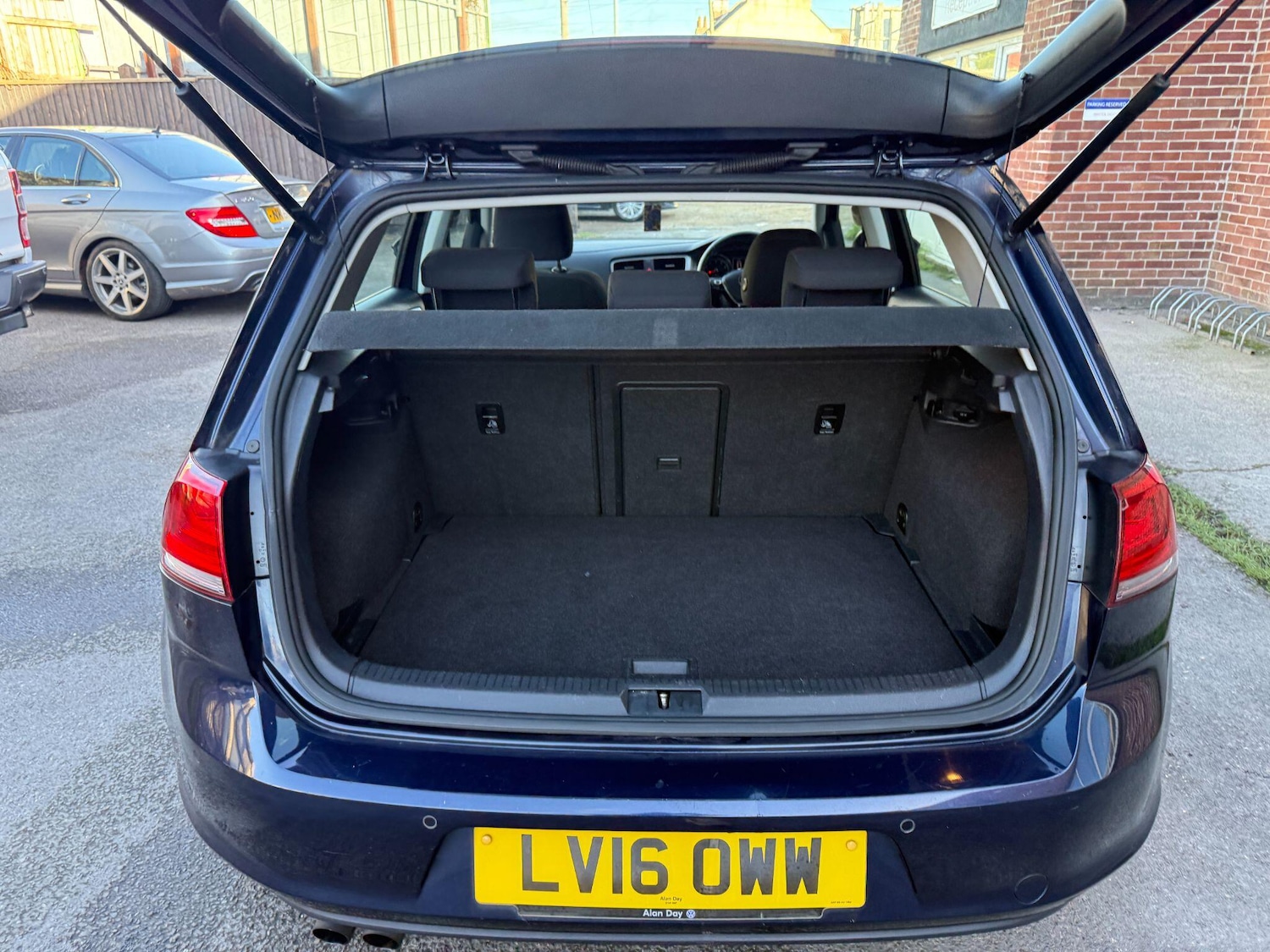 Used Volkswagen Golf 2016 for sale - 76527726: Photo 53