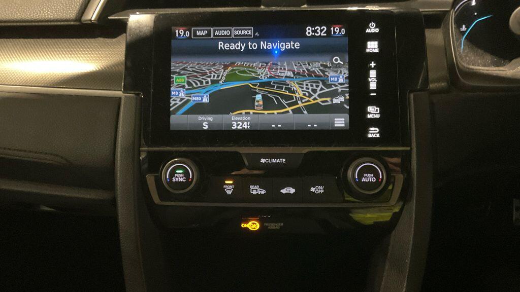 Used Honda Civic 2019 for sale - 77074560: Photo 2