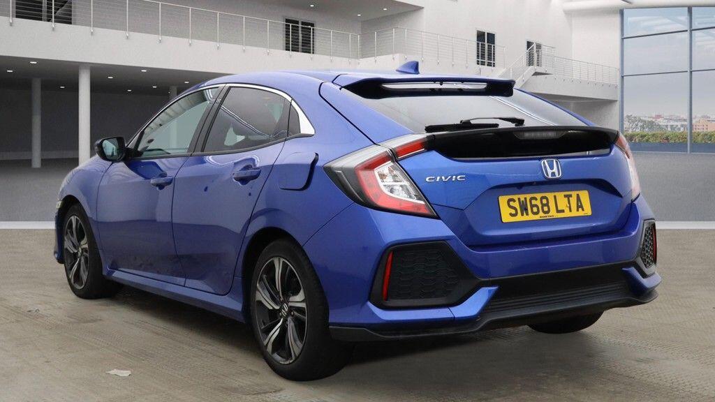 Used Honda Civic 2019 for sale - 77074560: Photo 5