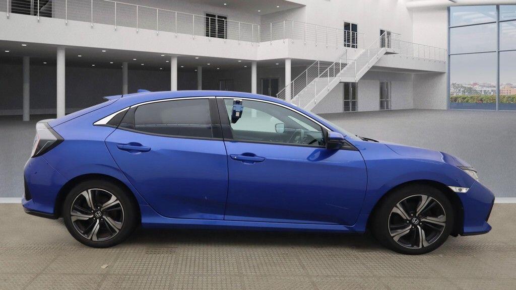 Used Honda Civic 2019 for sale - 77074560: Photo 8