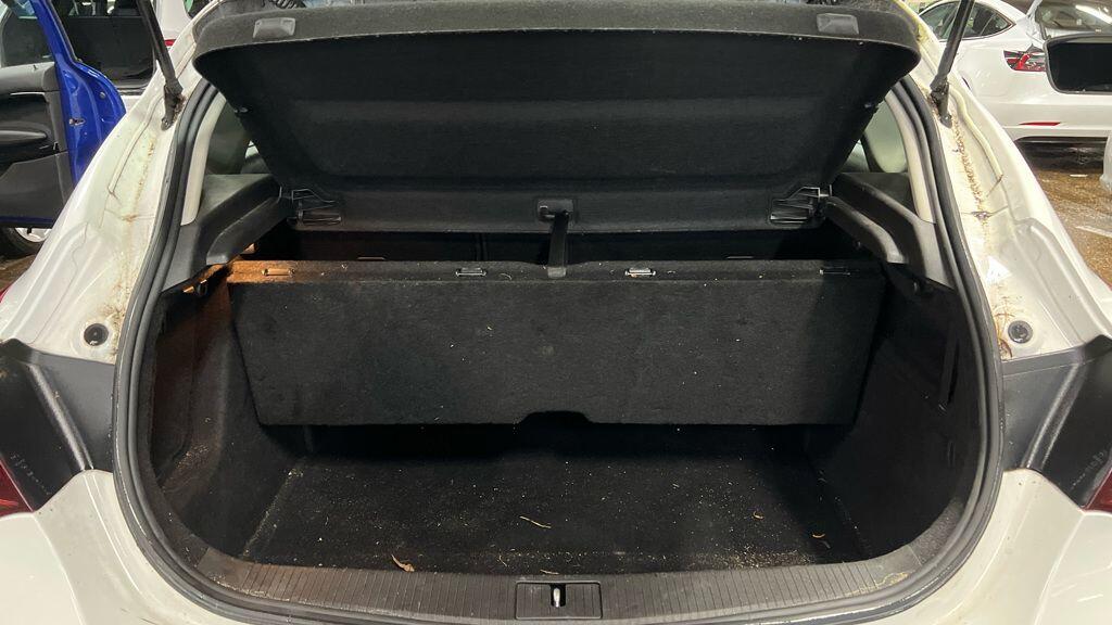 Used Vauxhall Astra 2010 for sale - 76759268: Photo 10