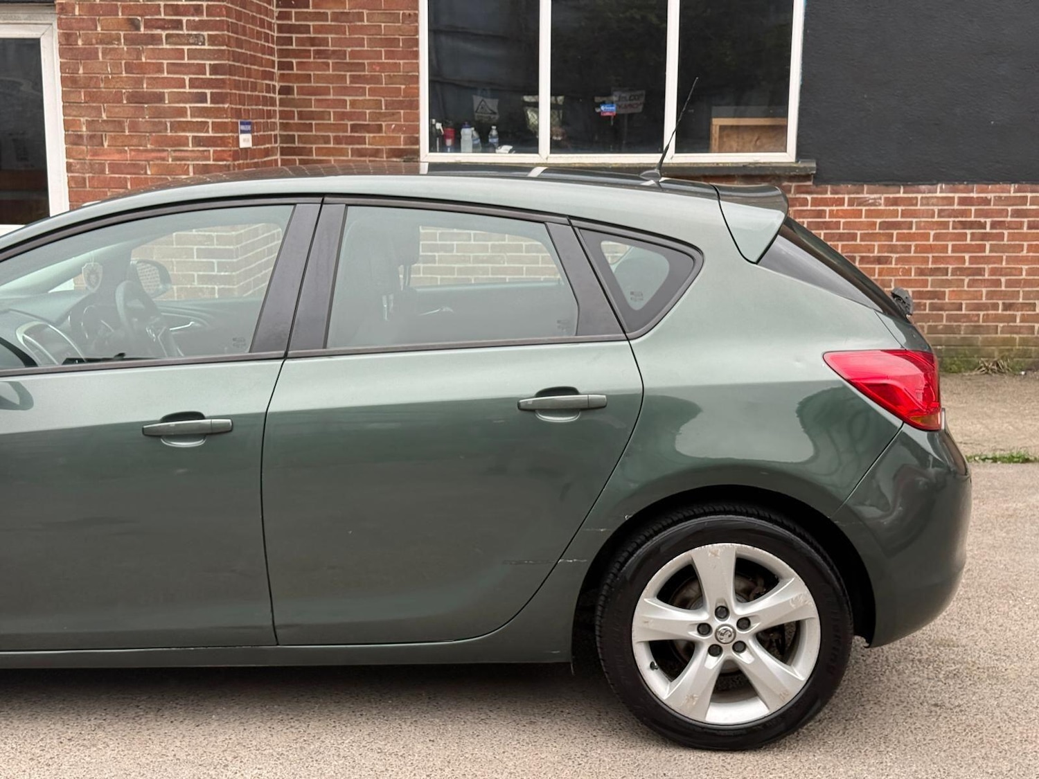 Used Vauxhall Astra for sale - 78205364: Photo 25