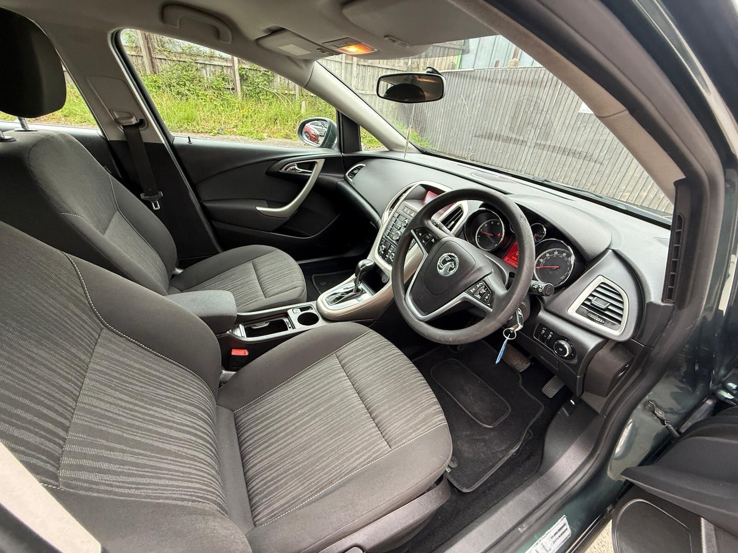 Used Vauxhall Astra for sale - 78205364: Photo 30