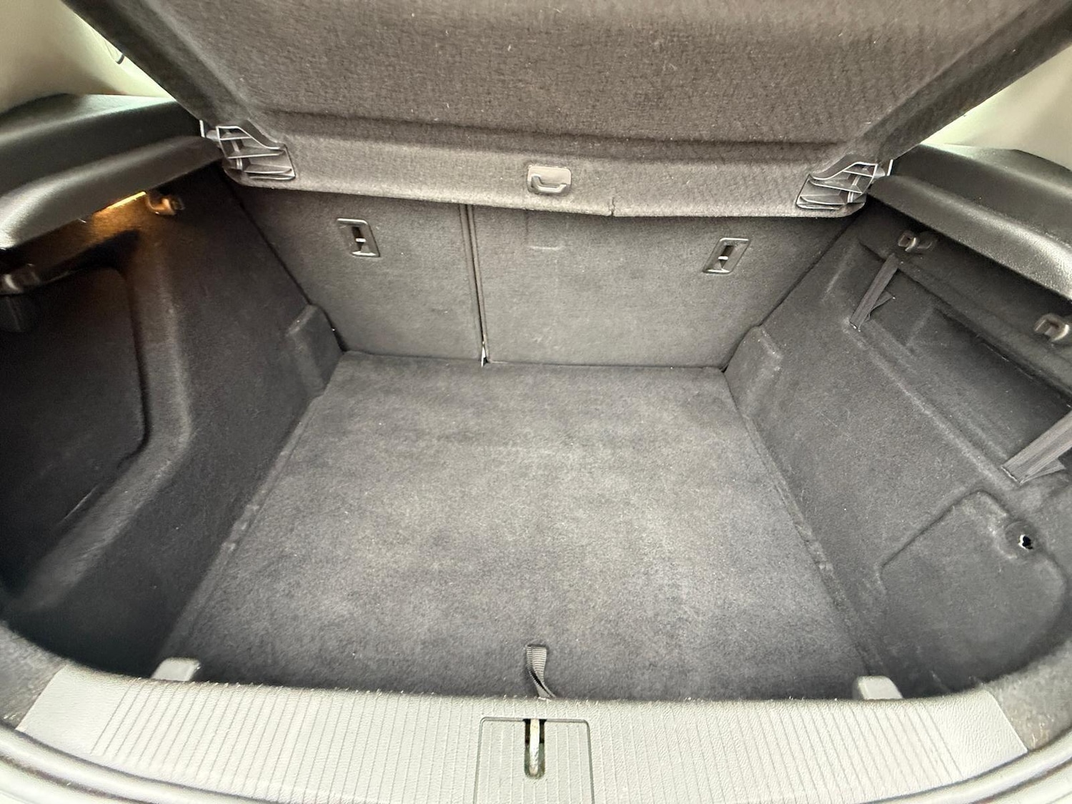 Used Vauxhall Astra for sale - 78205364: Photo 37