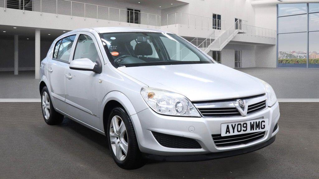 Used Vauxhall Astra 2009 for sale - 77696638: Photo 3