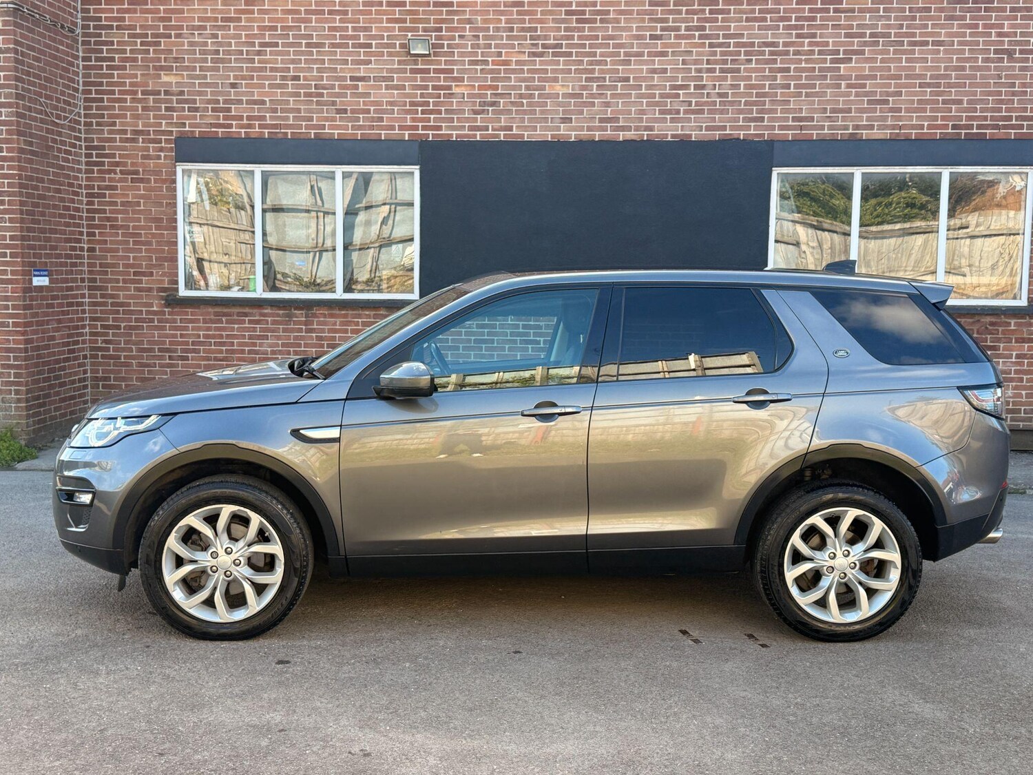 Used Land Rover Discovery Sport for sale - 78115818: Photo 29