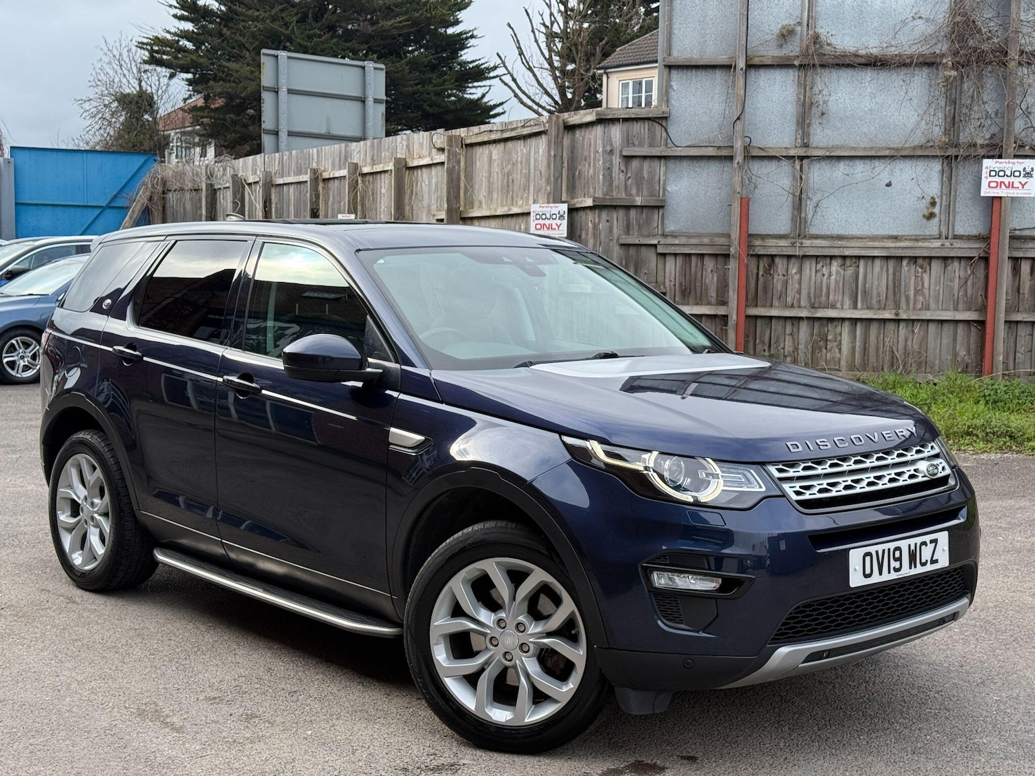 Used Land Rover Discovery Sport for sale - 77853758: Photo 11