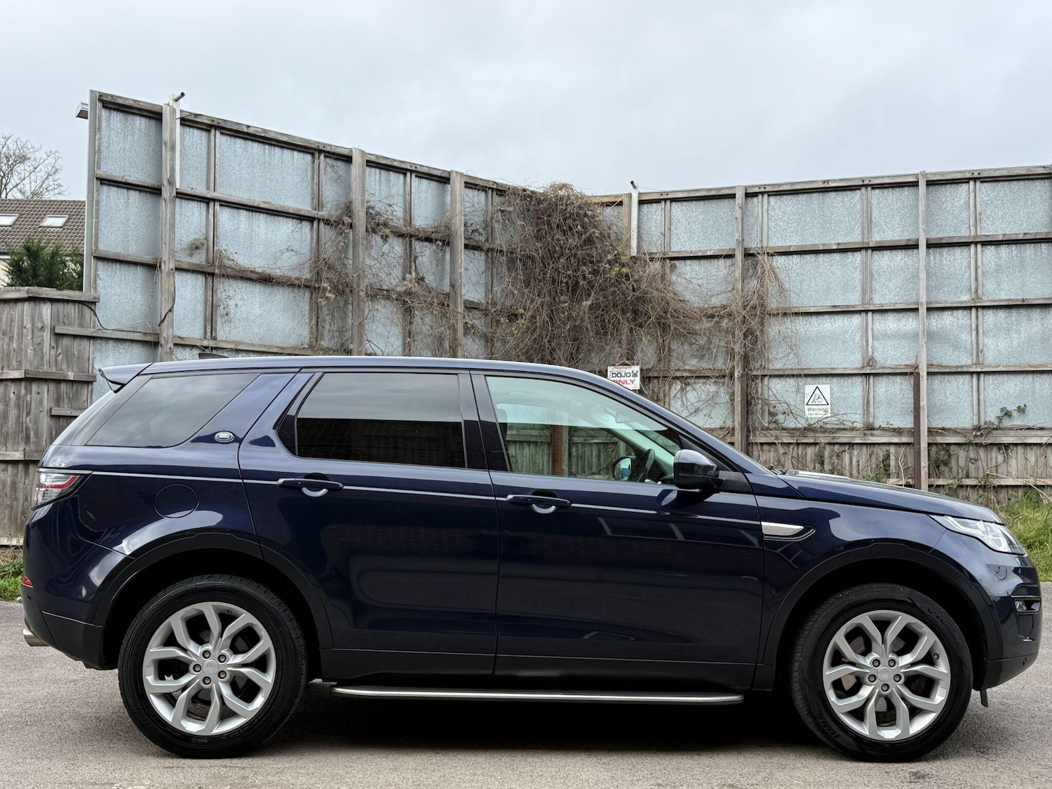 Used Land Rover Discovery Sport for sale - 77853758: Photo 28