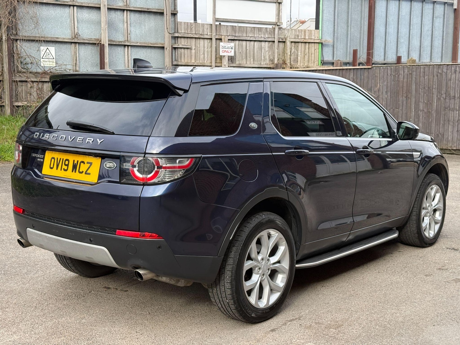 Used Land Rover Discovery Sport for sale - 77853758: Photo 31