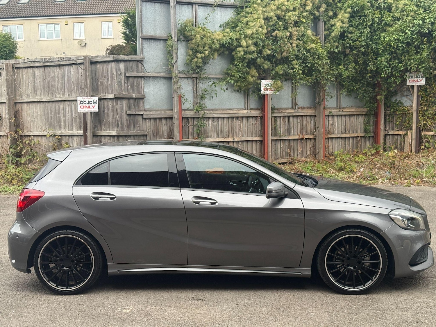 Used Mercedes-Benz A-Class 2018 for sale - 76151920: Photo 30