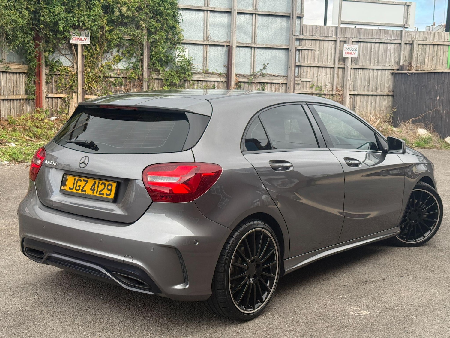 Used Mercedes-Benz A-Class 2018 for sale - 76151920: Photo 35