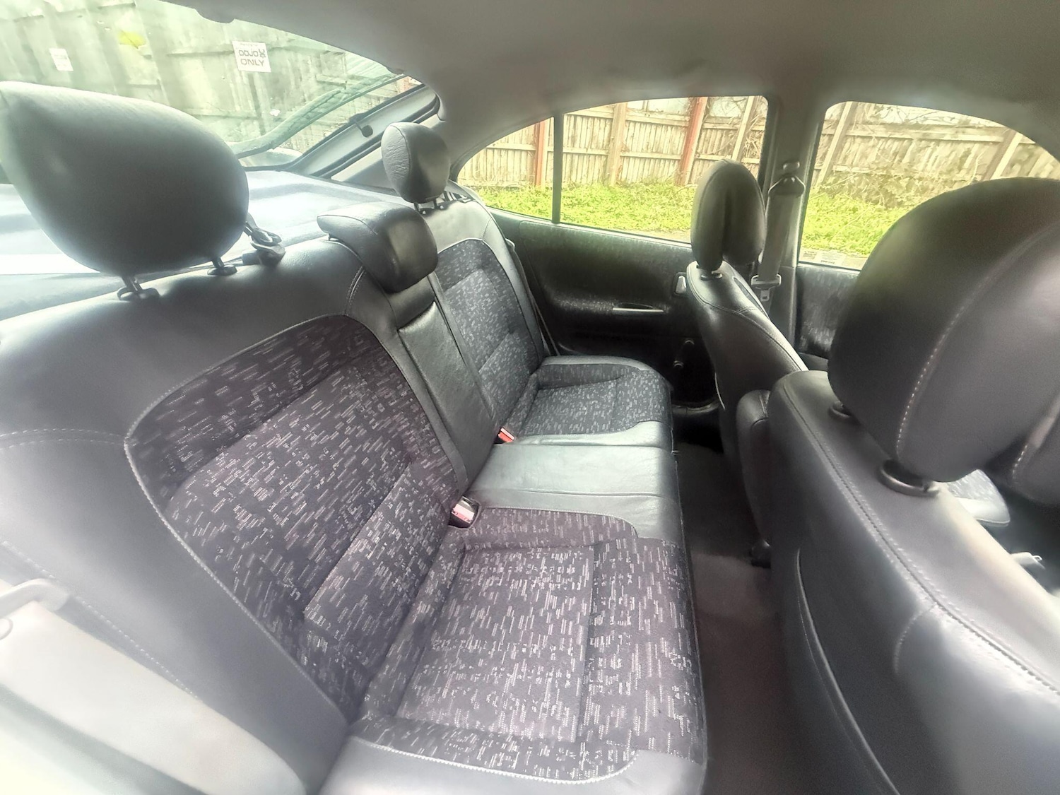 Used Renault Megane 2001 for sale - 77202660: Photo 37