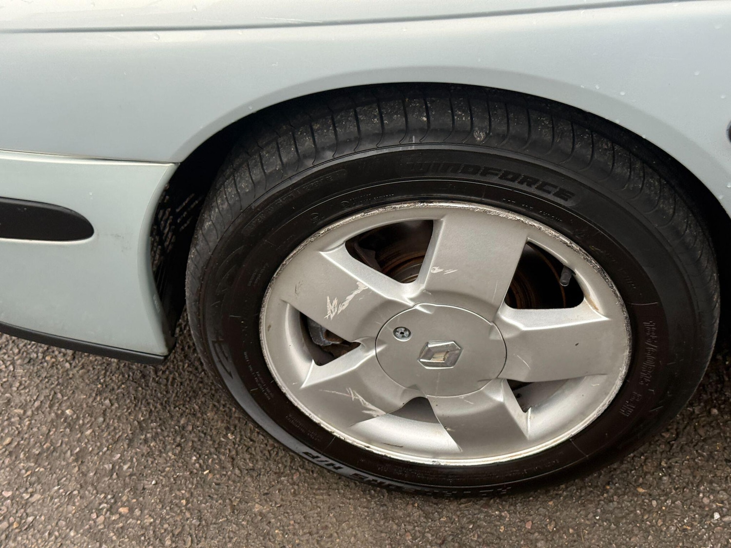 Used Renault Megane 2001 for sale - 77202660: Photo 39