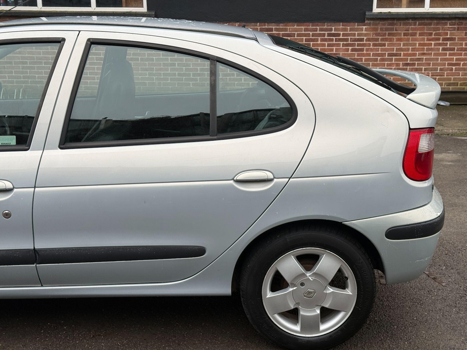 Used Renault Megane 2001 for sale - 77202660: Photo 40