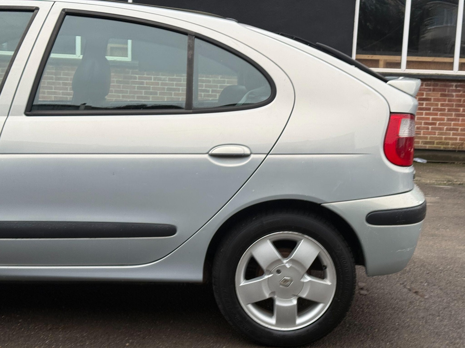 Used Renault Megane 2001 for sale - 77202660: Photo 41