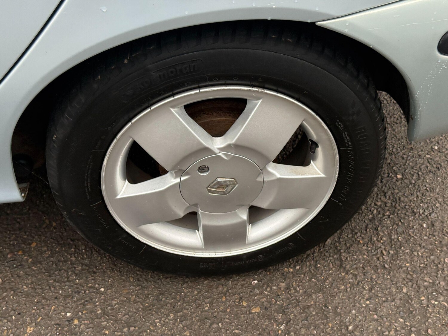 Used Renault Megane 2001 for sale - 77202660: Photo 42