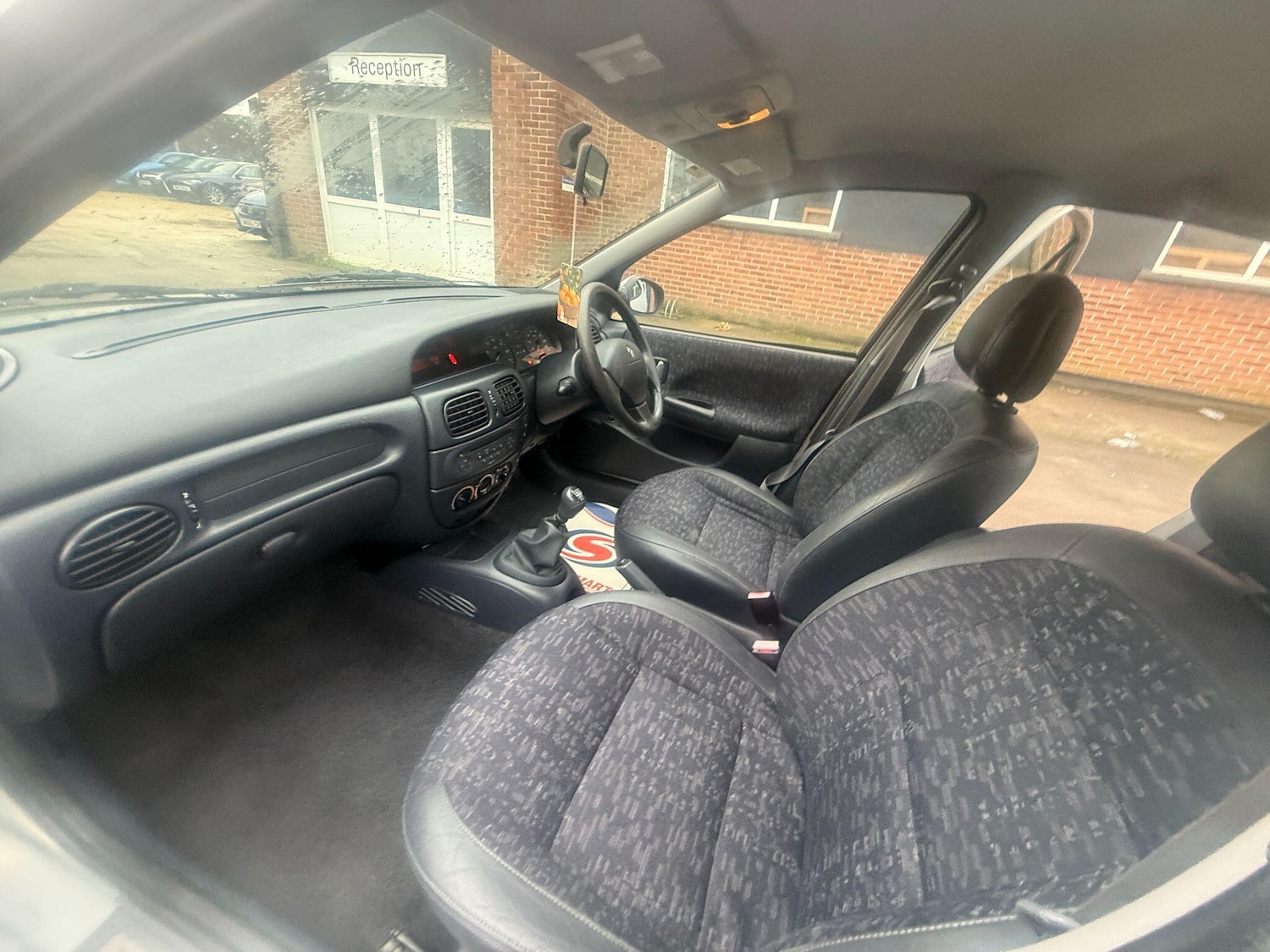 Used Renault Megane 2001 for sale - 77202660: Photo 46