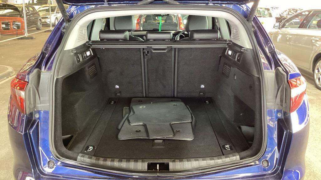 Used Alfa Romeo Stelvio 2019 for sale - 76399077: Photo 11