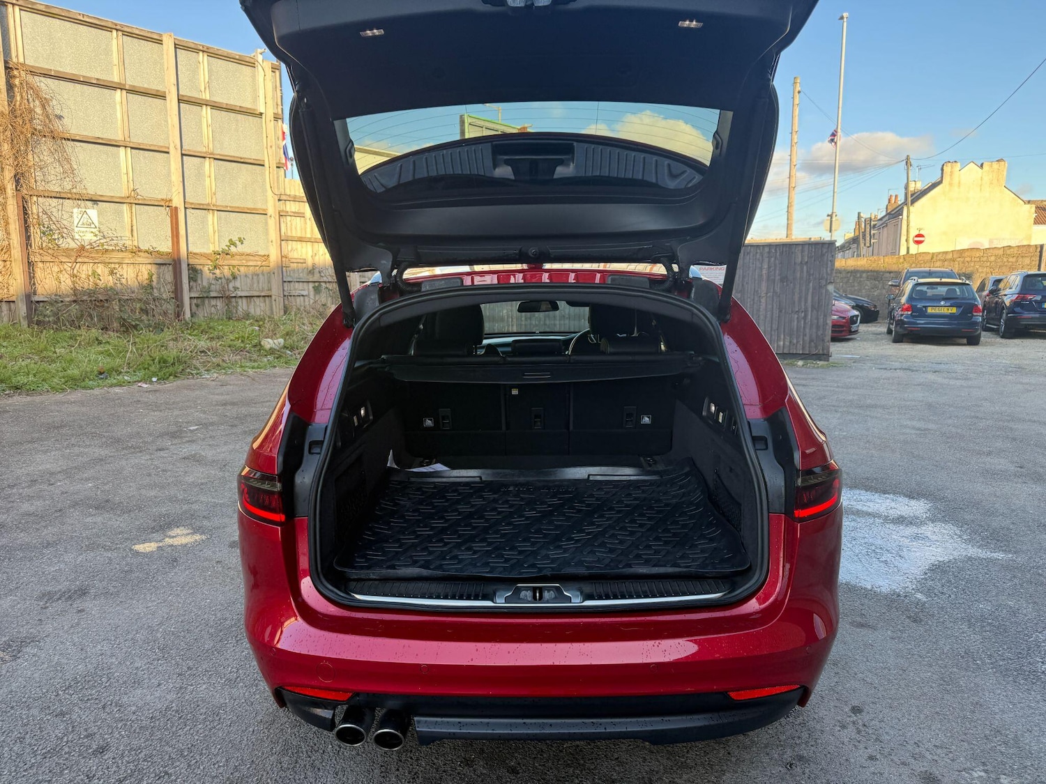 Used Jaguar XF 2018 for sale - 77017118: Photo 60