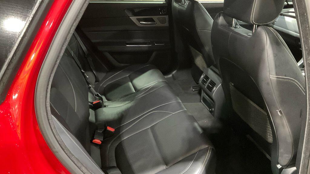 Used Jaguar XF 2018 for sale - 77017118: Photo 7