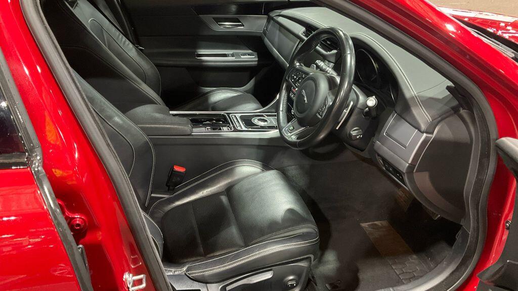 Used Jaguar XF 2018 for sale - 77017118: Photo 8