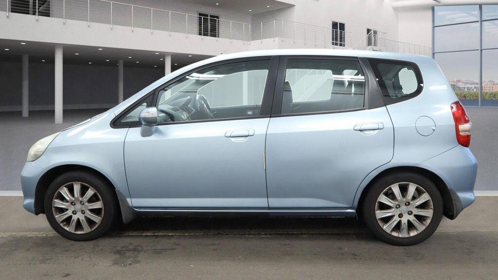 Used Honda Jazz 2005 for sale - 76499773: Photo 10