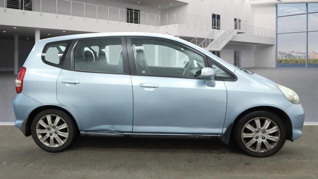 Used Honda Jazz 2005 for sale - 76499773: Photo 8