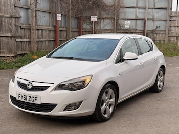 Used Vauxhall Astra 2011 for sale - 78319297: Photo