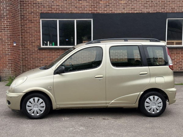 Used Toyota Yaris Verso 2005 for sale - 76228060: Photo 22