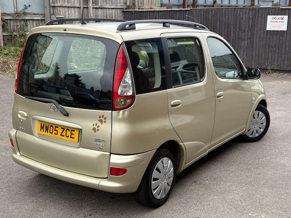 Used Toyota Yaris Verso 2005 for sale - 76228060: Photo 35