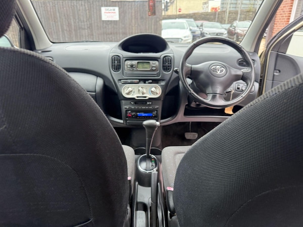 Used Toyota Yaris Verso 2005 for sale - 76228060: Photo 36
