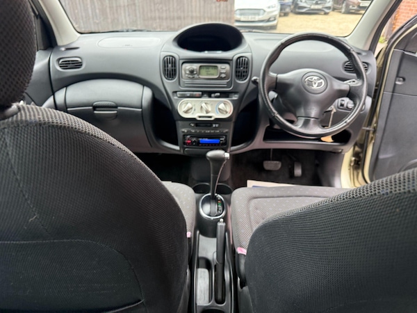 Used Toyota Yaris Verso 2005 for sale - 76228060: Photo 37